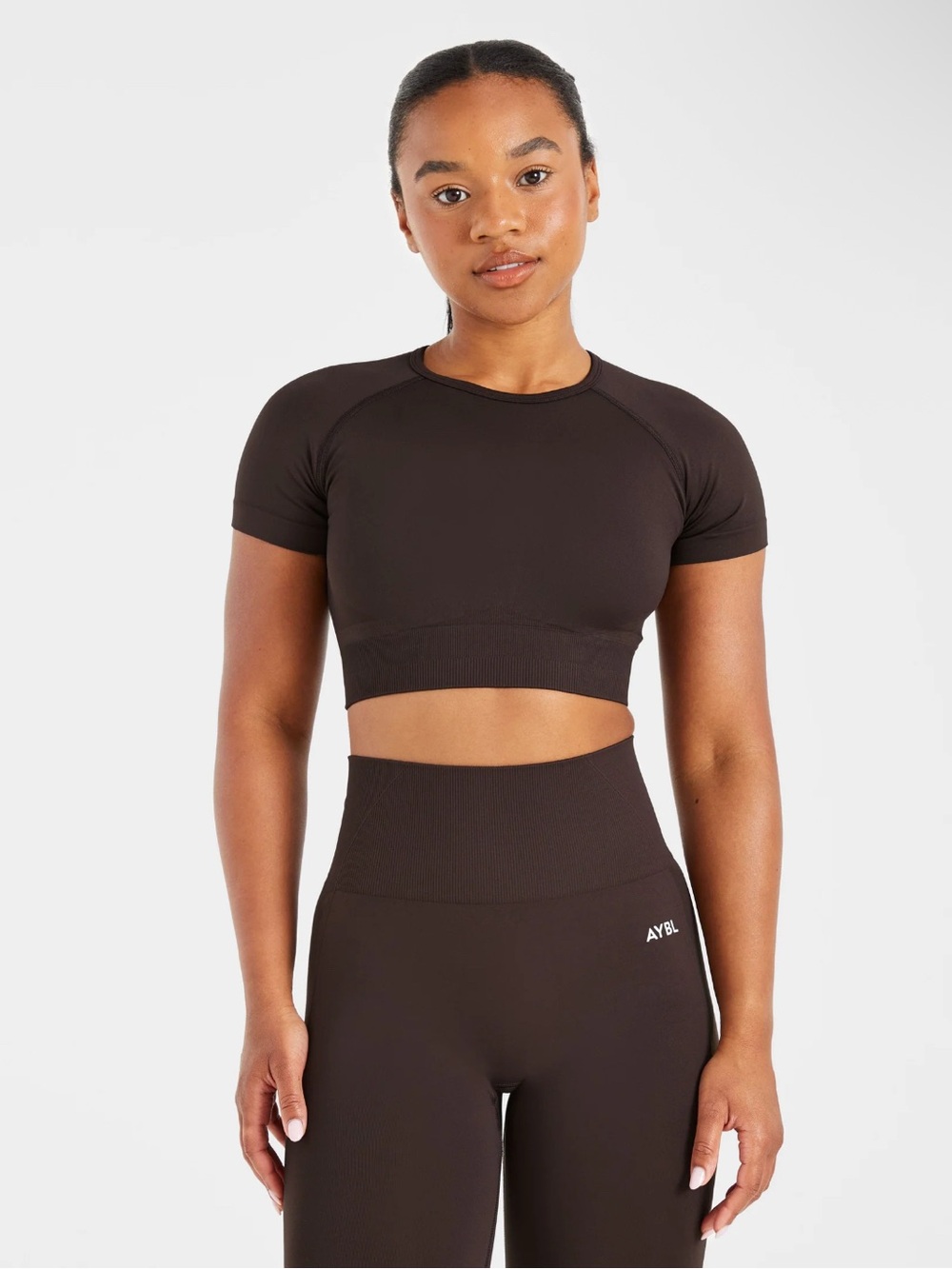 AYBL Empower Seamless
Crop Top - Cocoa
Brown